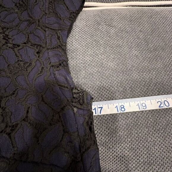 J.‎ Crew Navy & Black Lace V Neck Sheath Dress Size 4 Career Event Dress Up - Picture 5 of 15